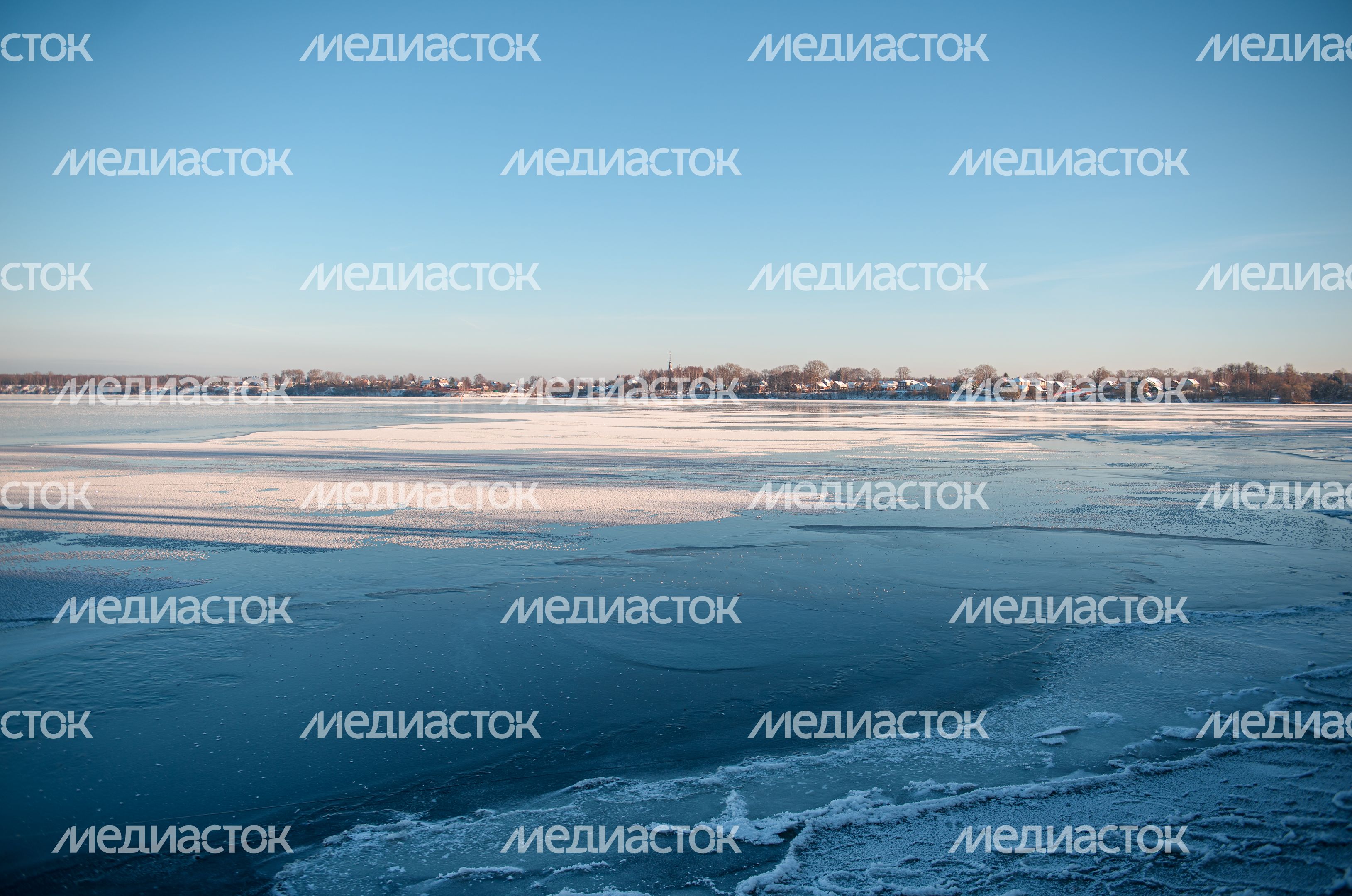 Зимние виды города Калязин