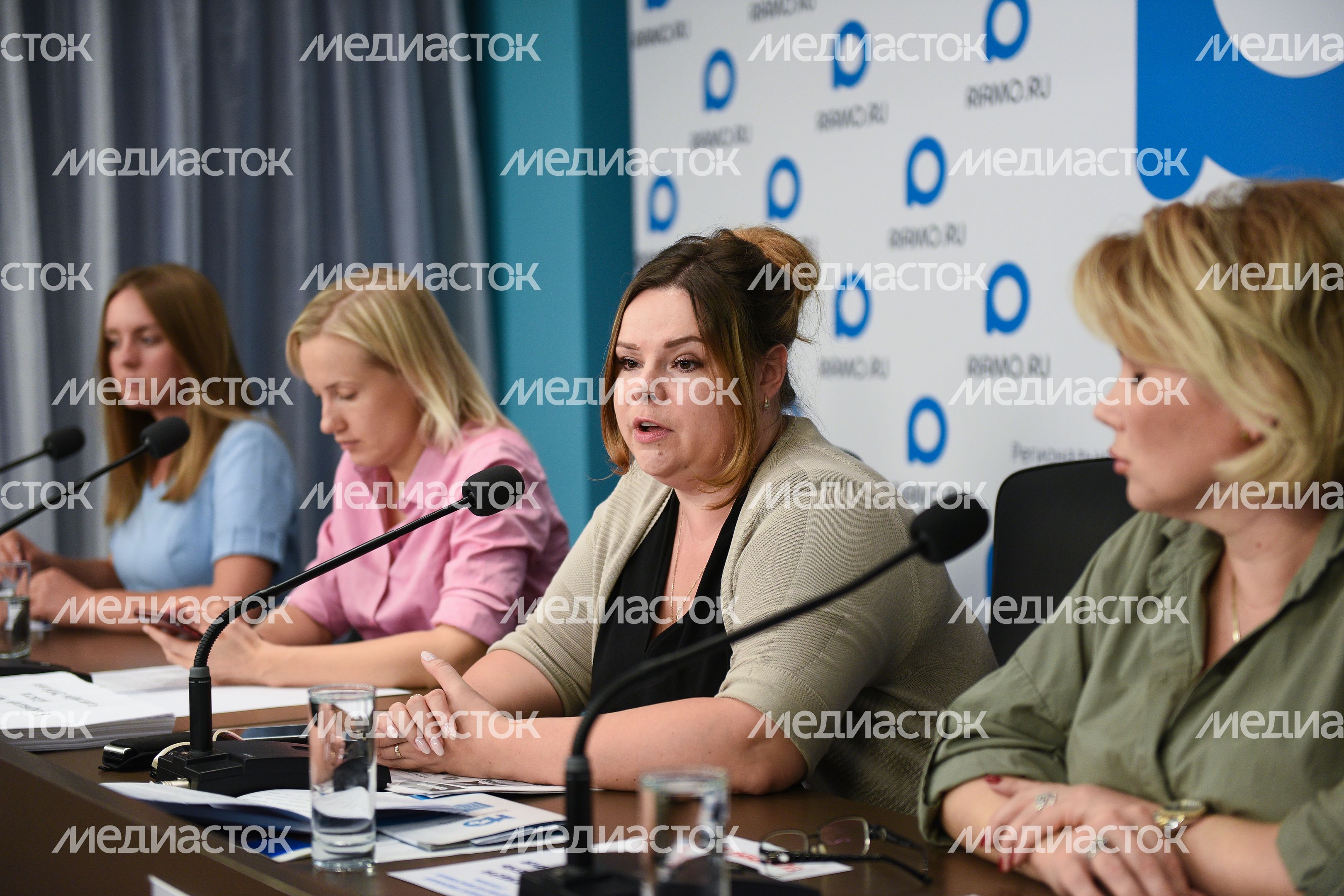 Пресс-конференция на тему: «Организация общественного наблюдения на выборах губернатора Московской области» Пресс-конференция на тему: «Организация общественного наблюдения на выборах губернатора Московской области»