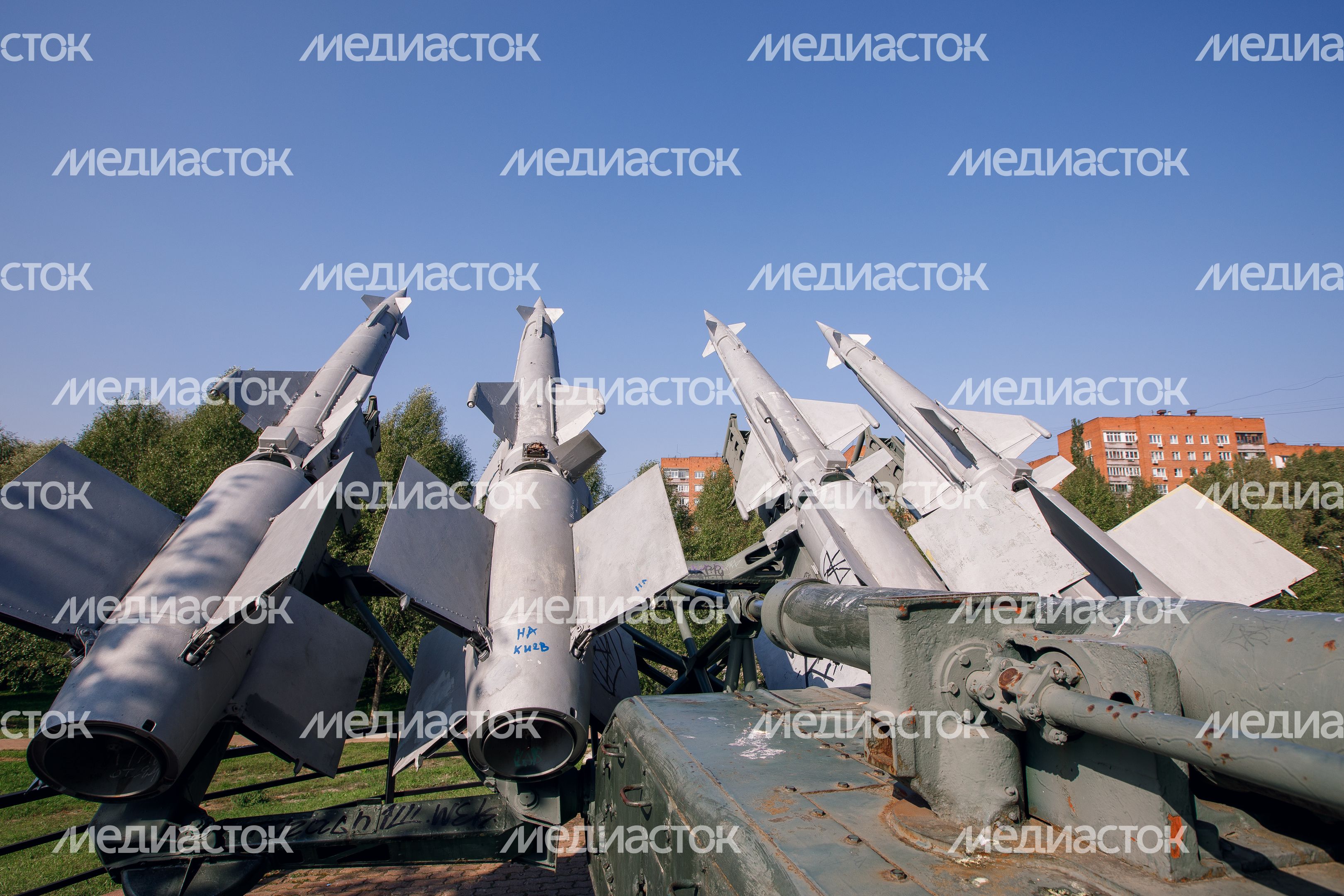 Памятник создателям ракетного щита России в Дзержинском Памятник создателям ракетного щита России в Дзержинском