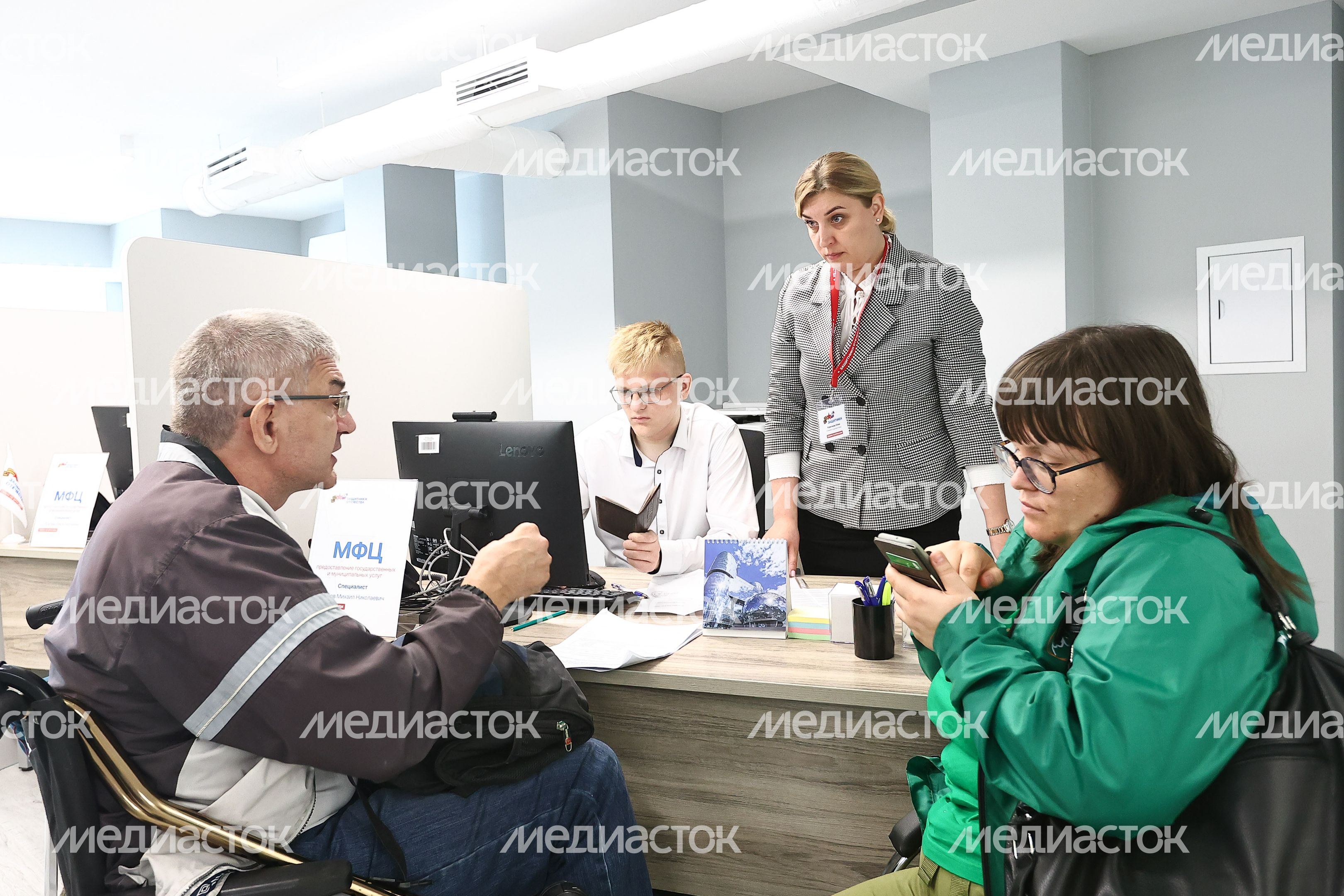 Встреча Губернатора Подмосковья с сотрудниками регионального отделения Фонда «Защитники Отечества»