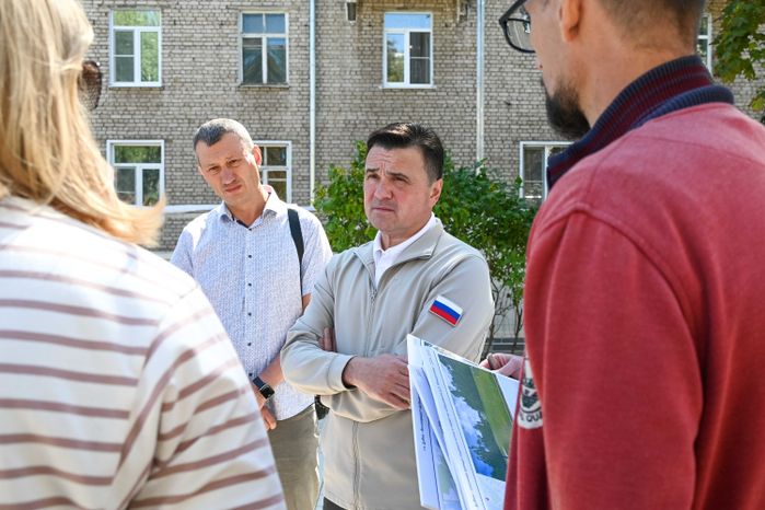 Андрей Воробьев проверил, как идут работы по благоустройству Дубны