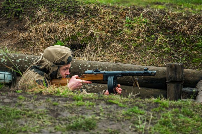 Военно-историческая реконструкция «Битва под Москвой» ко Дню воинской славы России