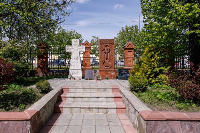 Церковь Михаила Архангела в Талдоме Московской области