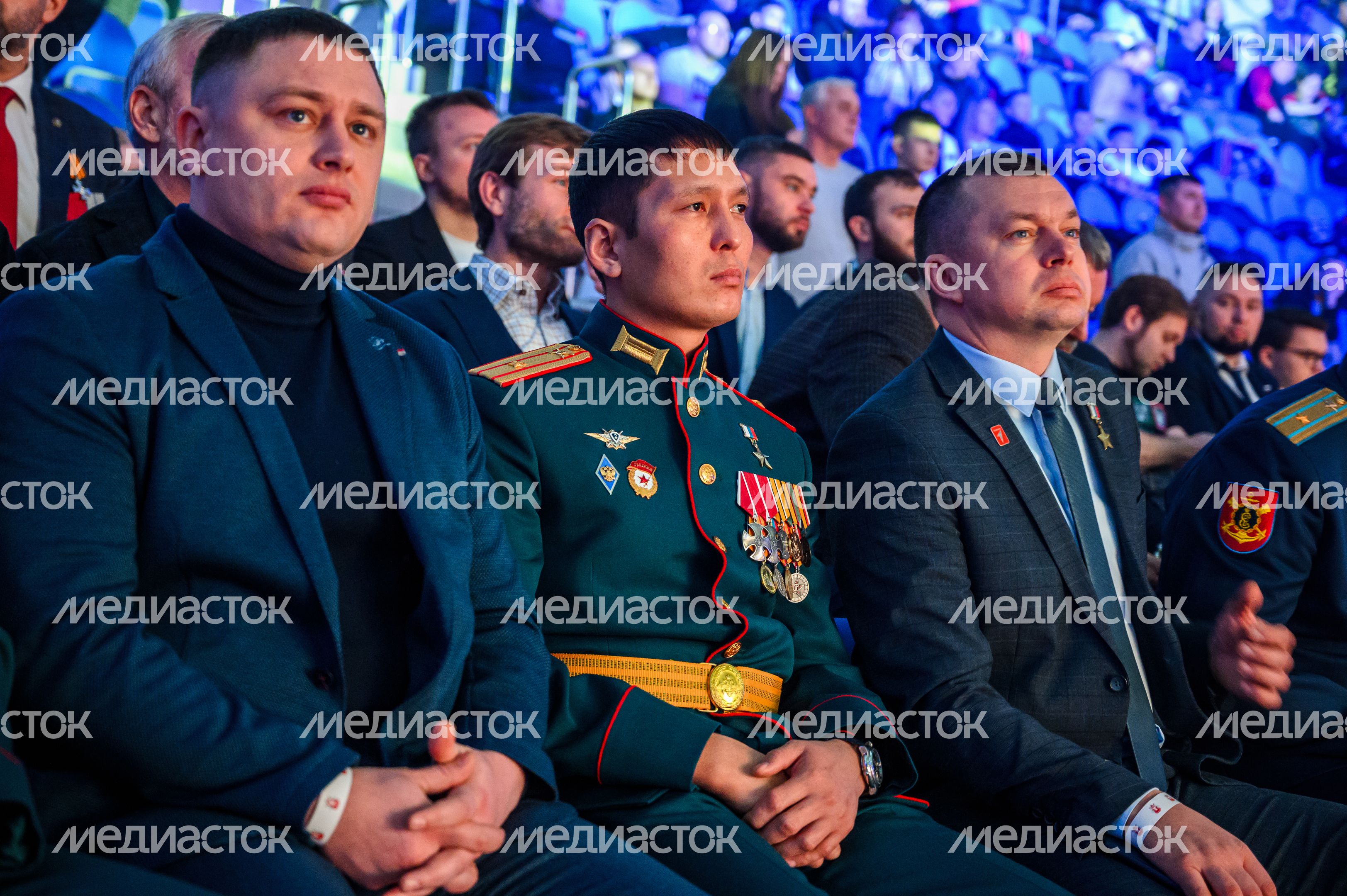 Герои России на Межрегиональном турнире по единоборствам «Герои Отечества» в Люберцах Герои России на Межрегиональном турнире по единоборствам «Герои Отечества» в Люберцах