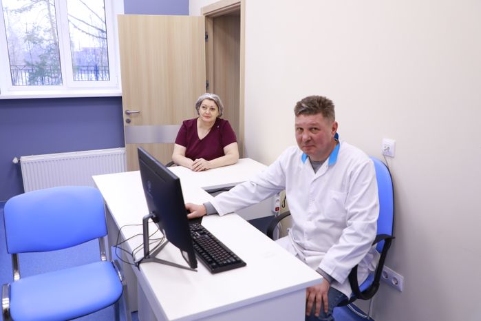 Врач и медсестра в обновленной поликлинике в Наро-Фоминске