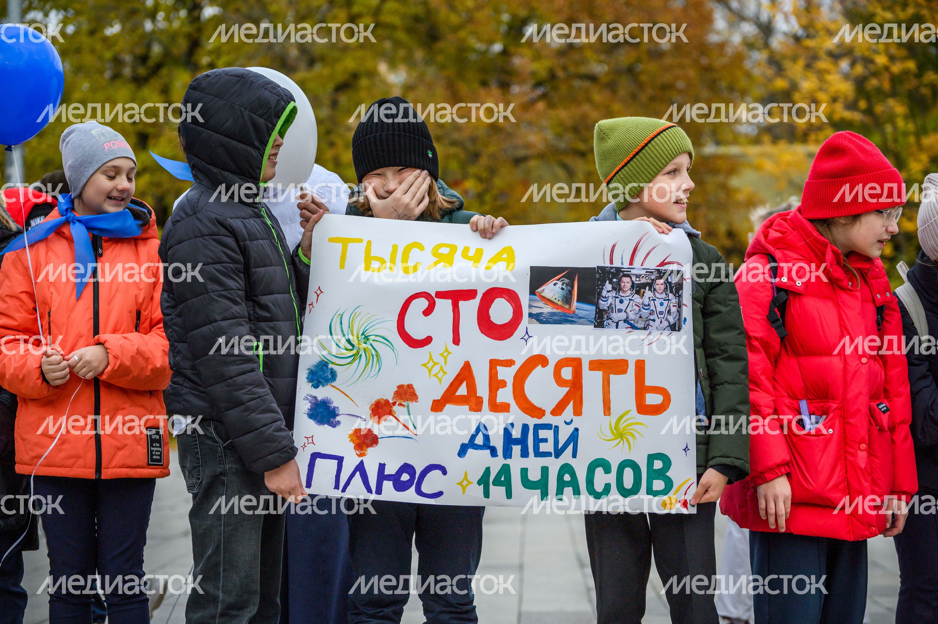 Торжественная встреча космонавтов-рекордсменов по пребыванию на МКС в Звездном городке
