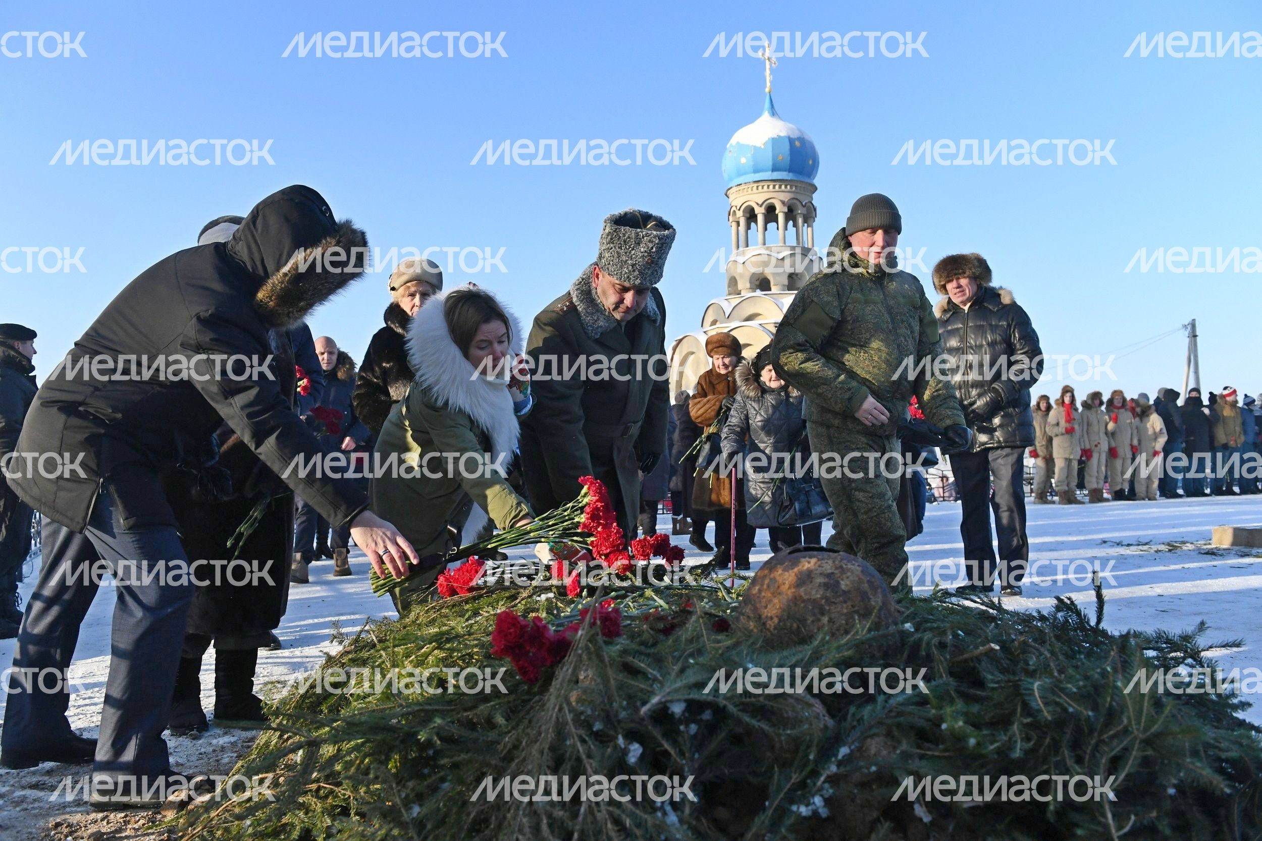 Открытие отреставрированного воинского мемориала в деревне Ельня Открытие отреставрированного воинского мемориала в деревне Ельня