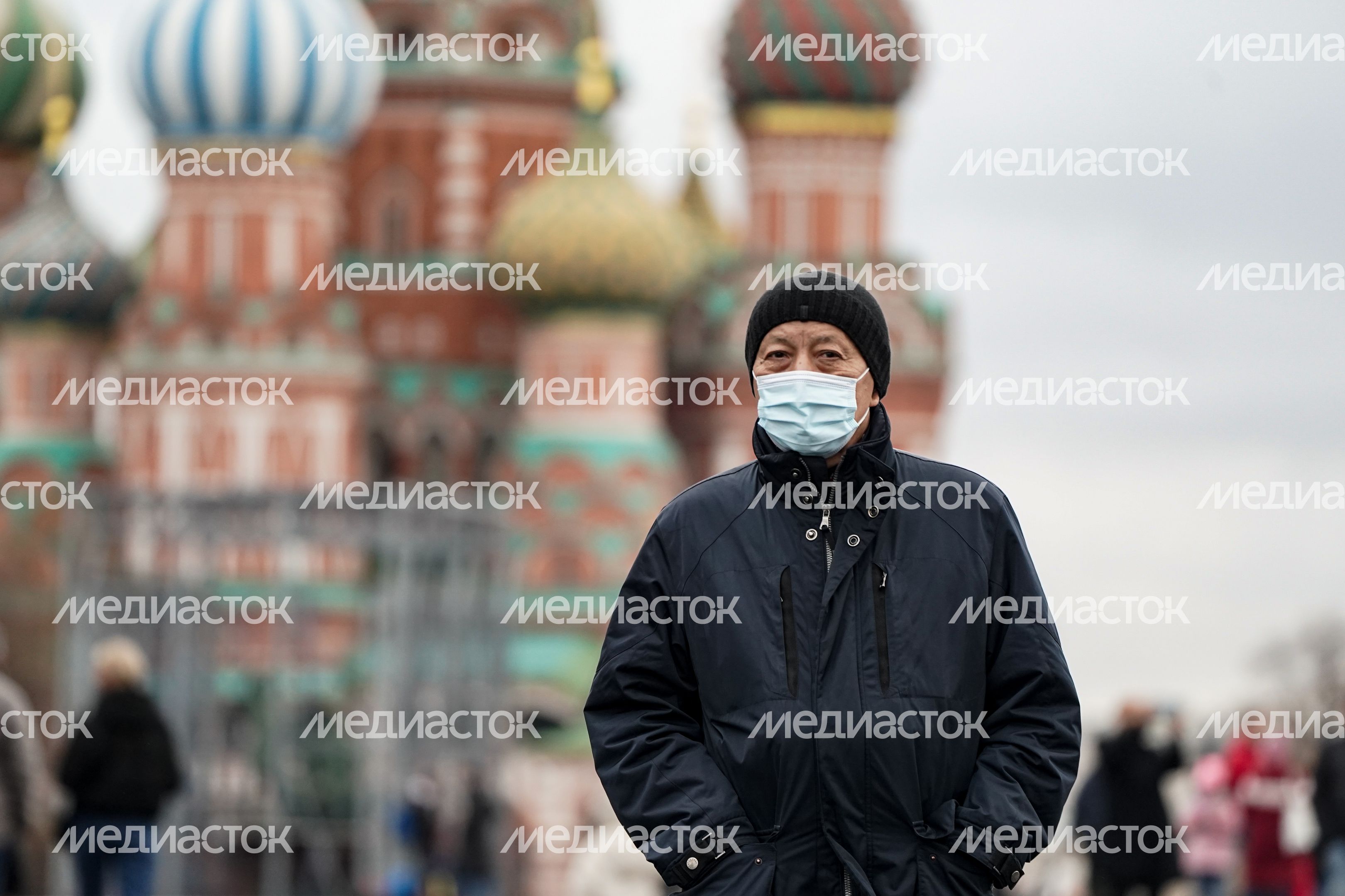 Повседневная жизнь в Москве в период введения ограничительных мер  в связи с ухудшением ситуации с коронавирусом