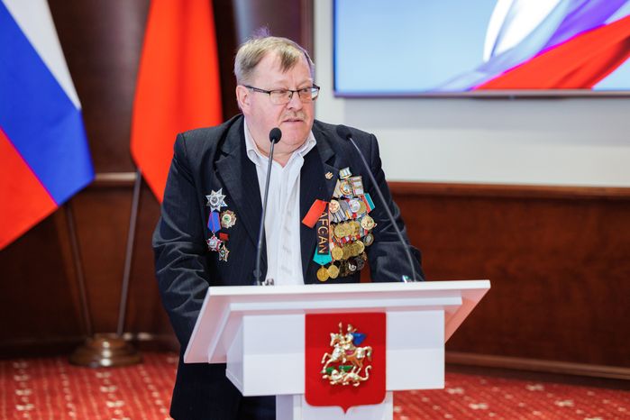 Бойцам подразделения БАРС вручили медали "За храбрость" II степени