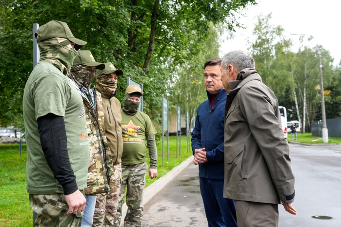 Андрей Воробьев и Владимир Соловьев посетили центр спецподготовки "Витязь" в Балашихе