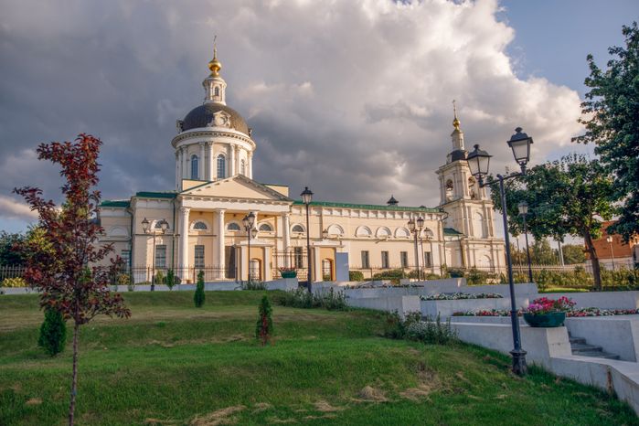 Коломна. Церковь Михаила Архангела