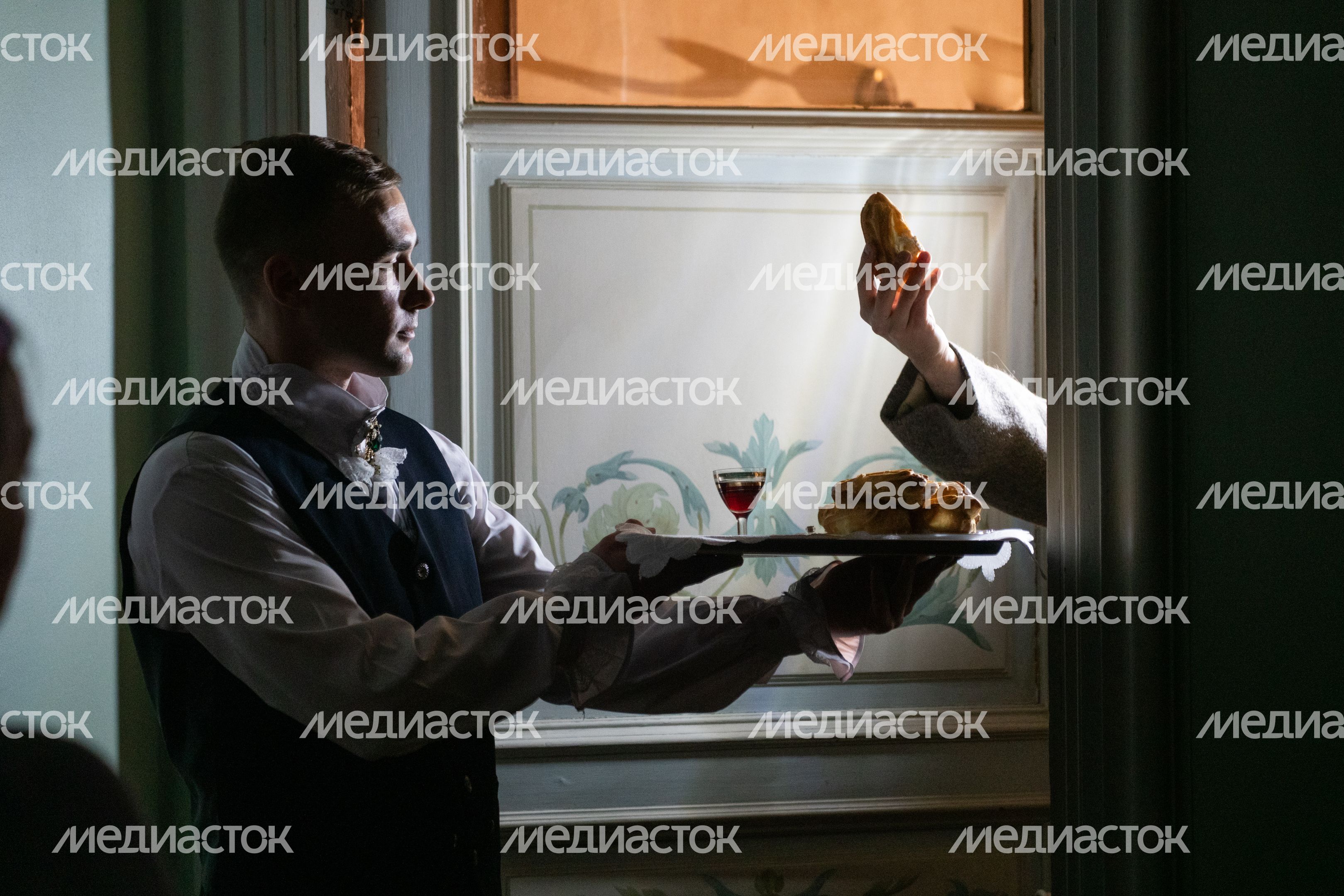 Иммерсивный гастро-спектакль «Я убил Распутина» в Серпухове Иммерсивный гастро-спектакль «Я убил Распутина» в Серпухове