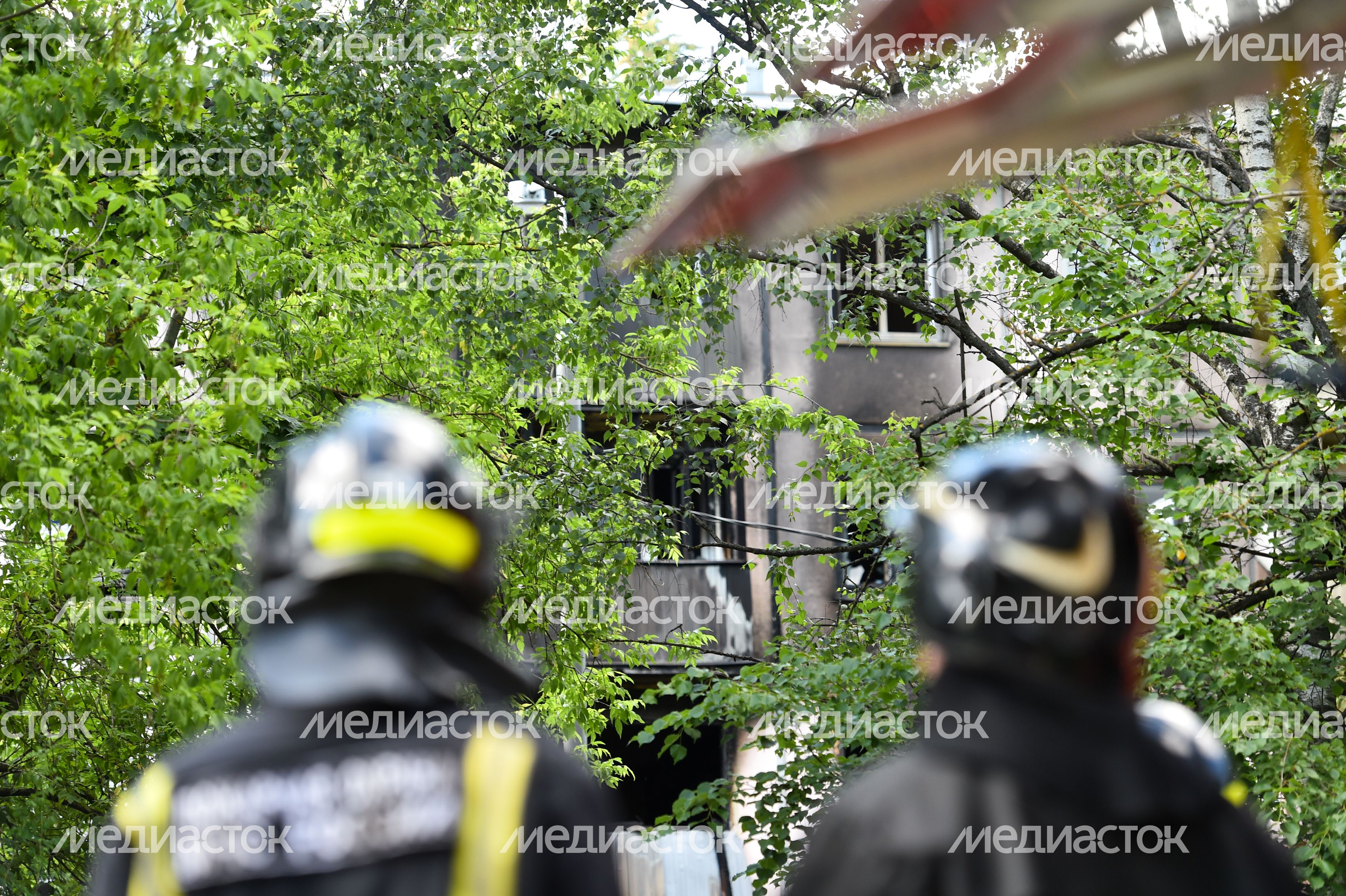 Кадры с места взрыва в доме на улице Проходчиков в Москве