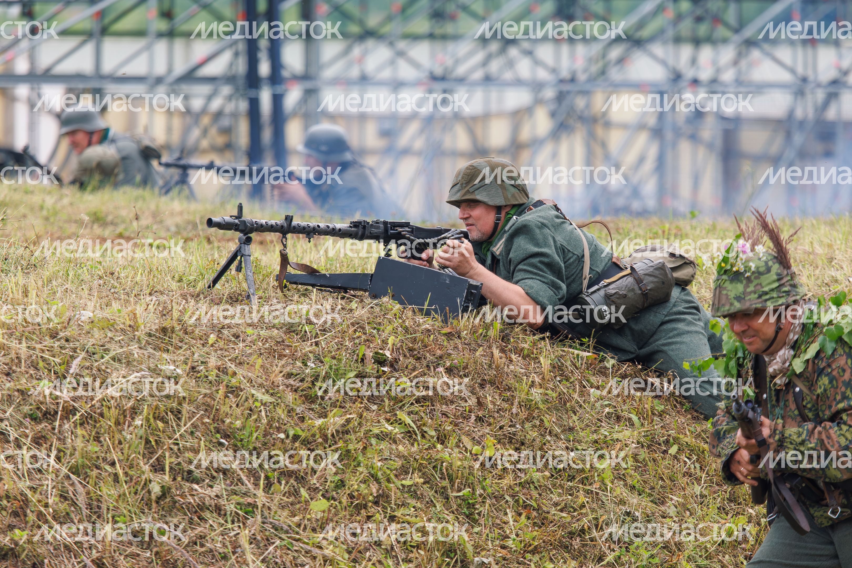 Эпизод Курской битвы под Прохоровкой на военно-исторической реконструкции в Центральном парке «Патриот»