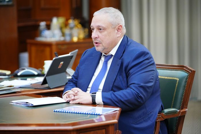 Андрей Воробьёв провел рабочую встречу с главой Рузского м.о. Александром Горбылёвым