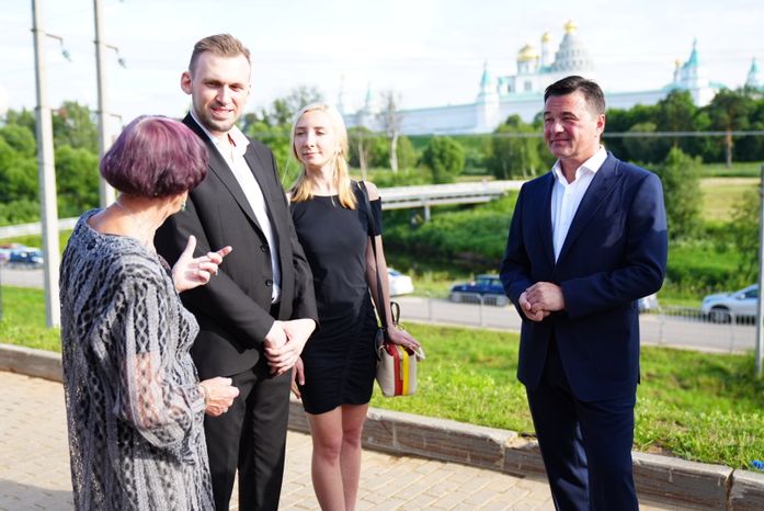 Встреча Губернатора Подмосковья с артистами на фестивале «Лето. Музыка. Музей»