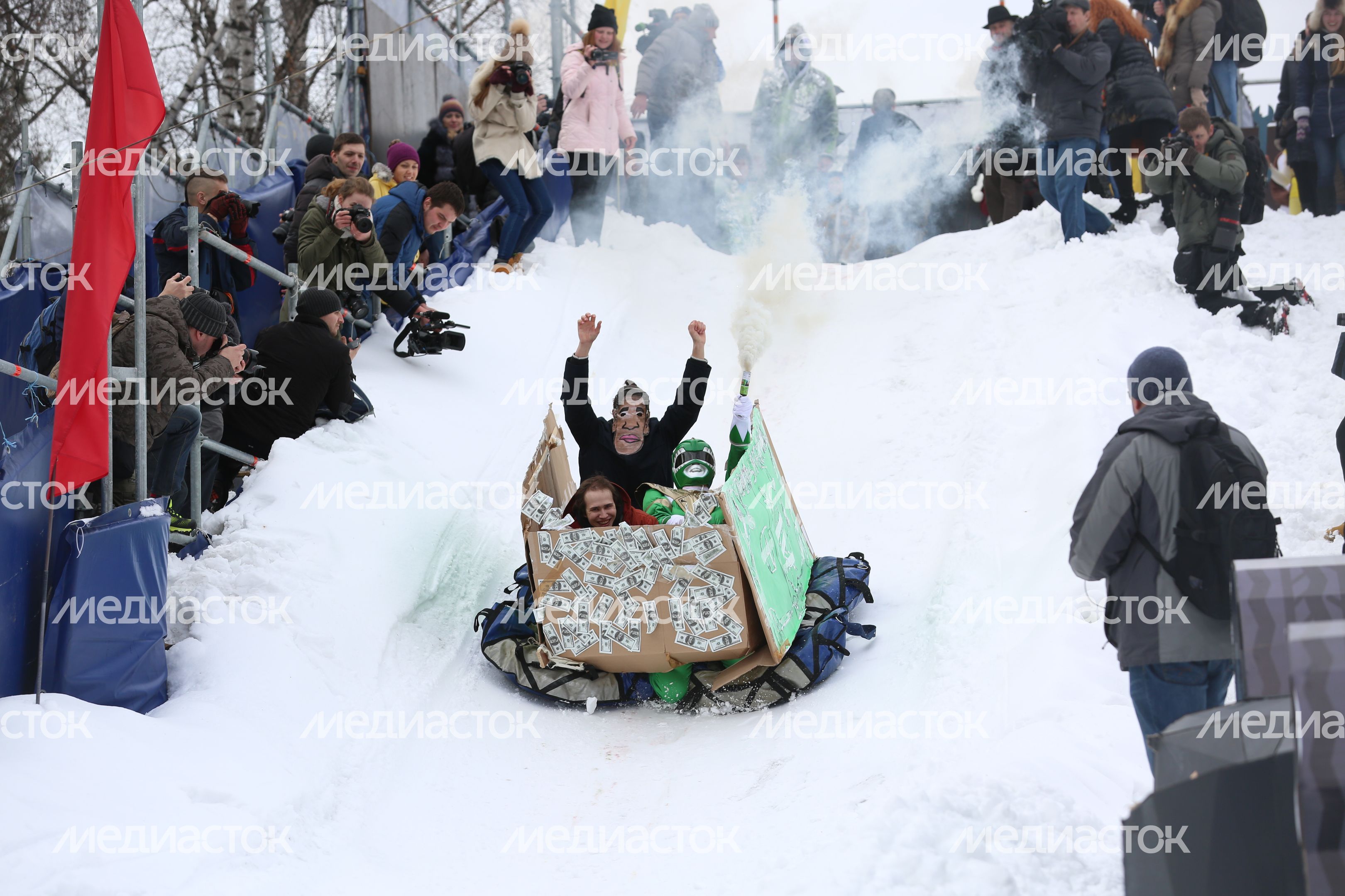 Фестиваль «Battle Сани» в парке «Сокольники» в Москве