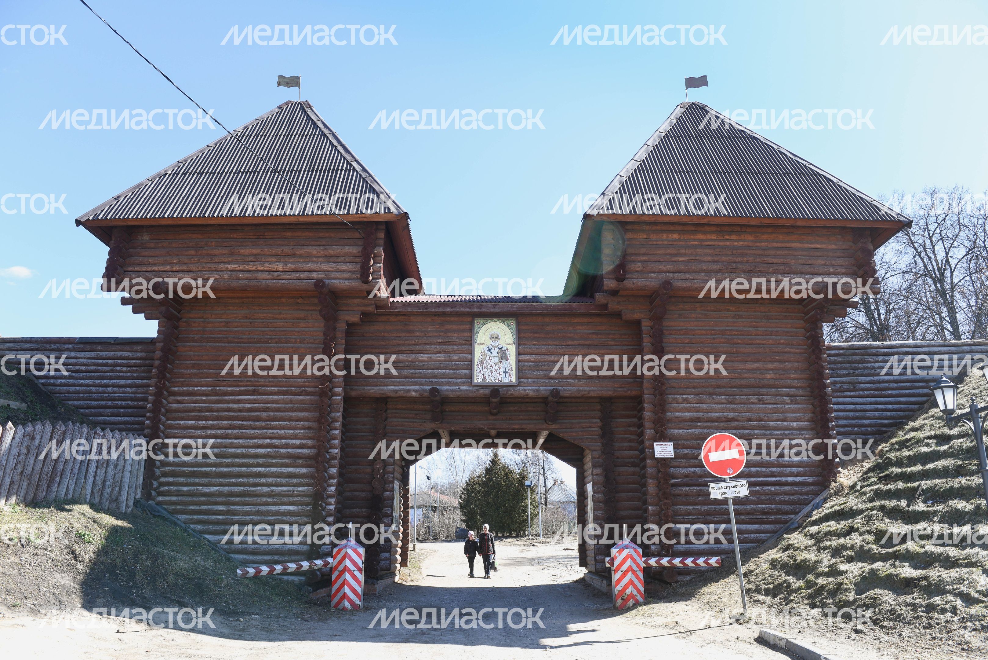 Дмитровский кремль, 2 часть