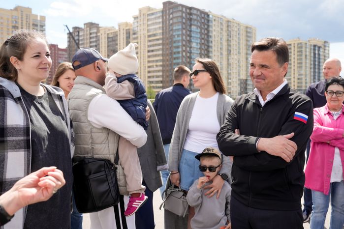 Андрей Воробьев посетил парк "Дружба" на озере Черное в Люберцах
