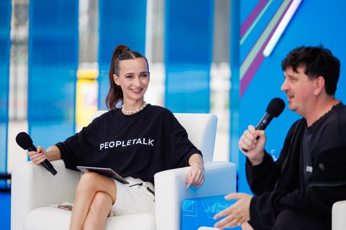 Ксения Аносова и Артем Кривда на VK Fest -2024