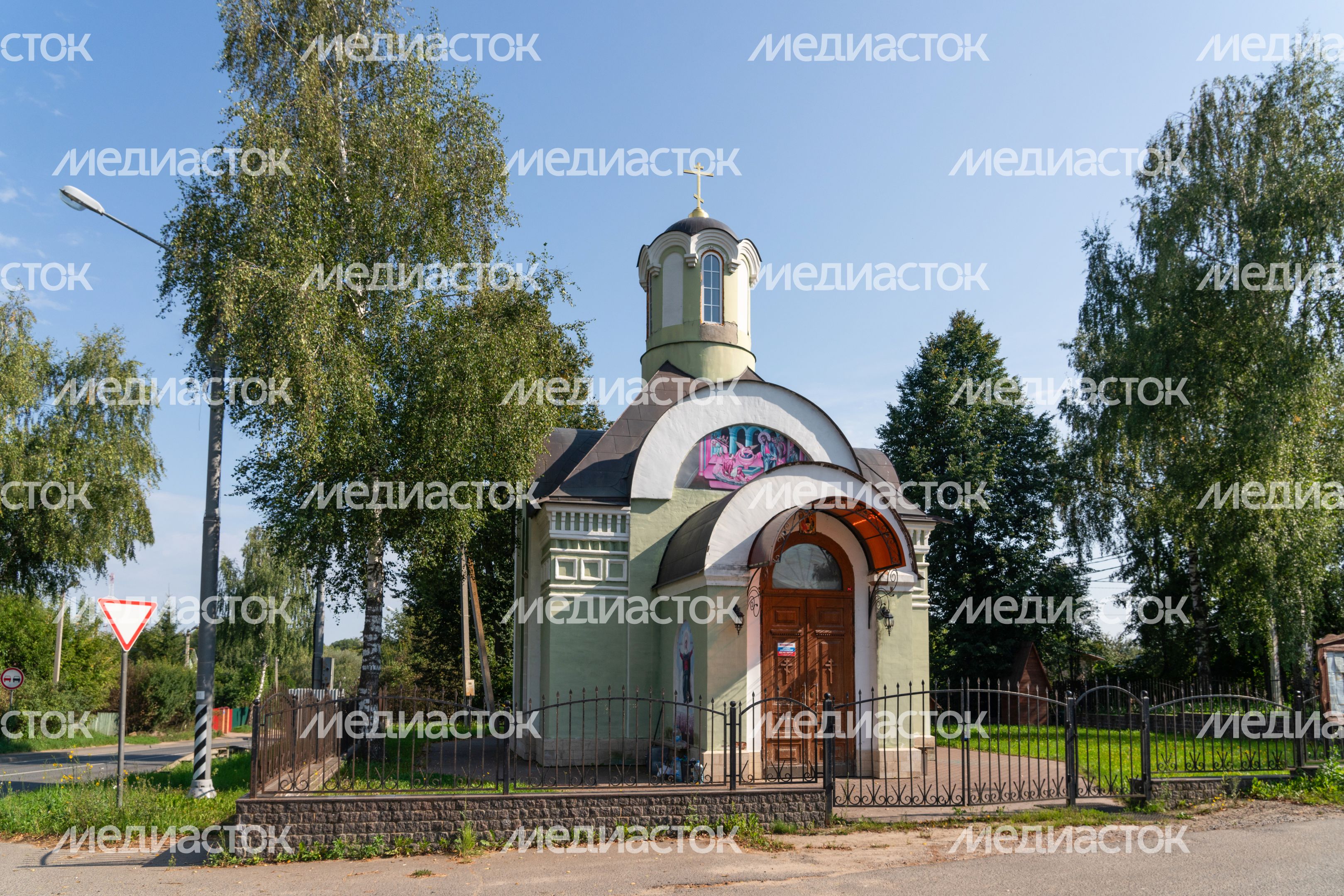 Церковь Троицы Живоначальной в селе Абрамцево Дмитровского округа Церковь Троицы Живоначальной в селе Абрамцево Дмитровского округа