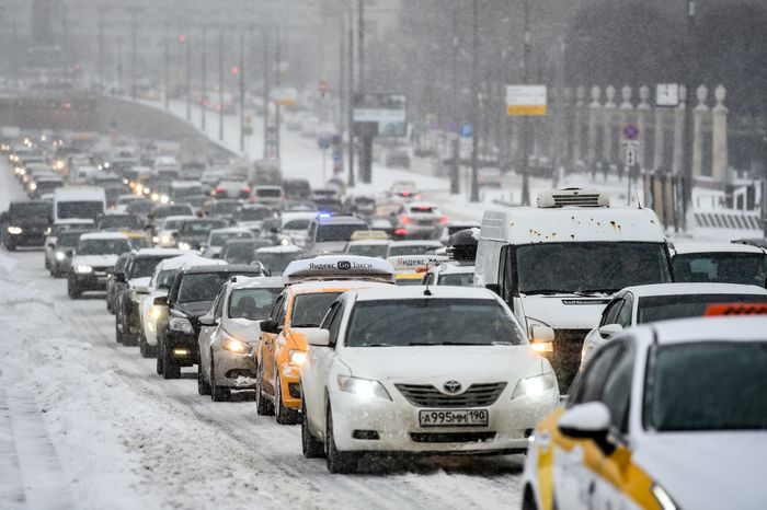 Снегопад в Москве
