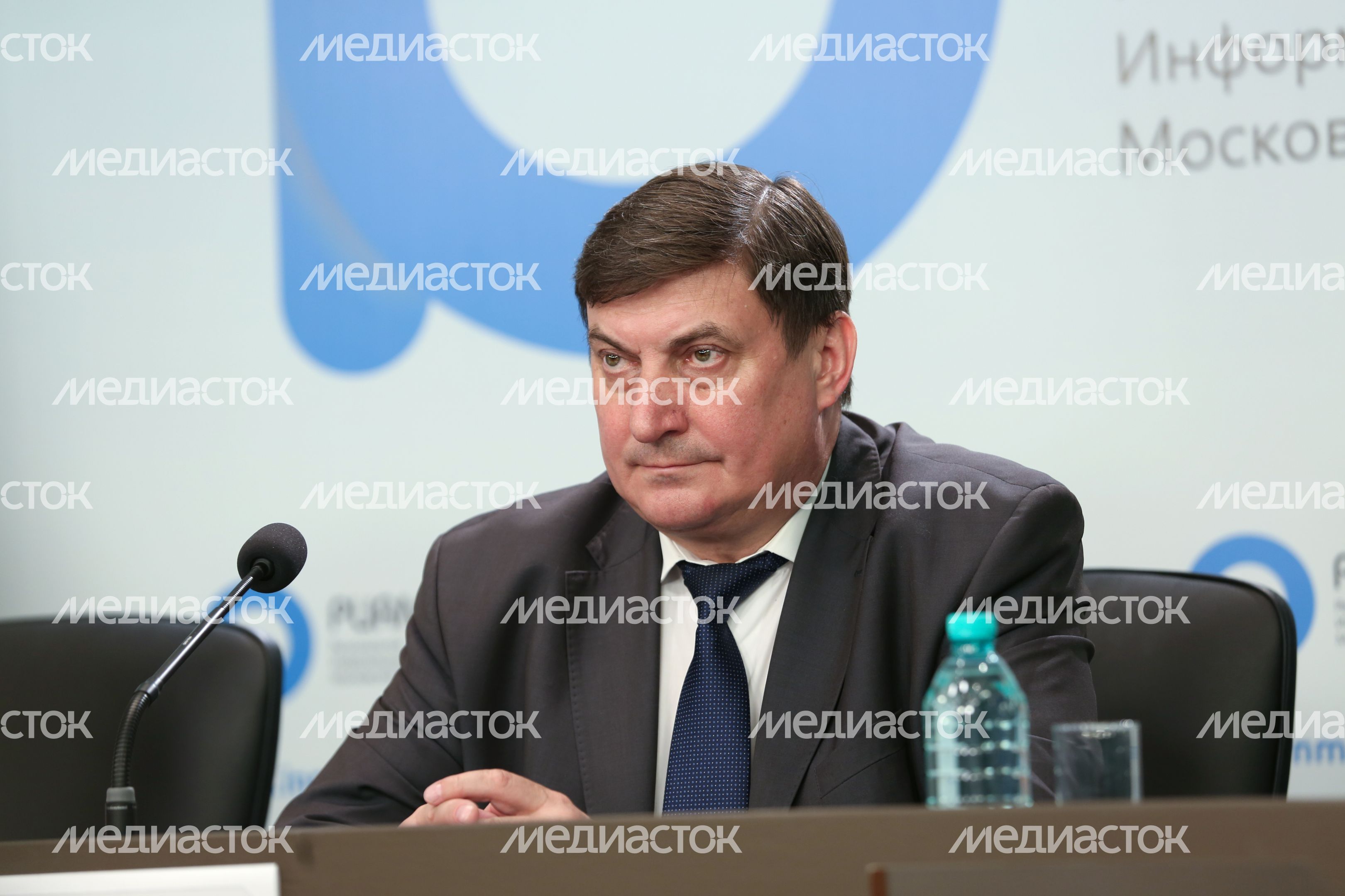 Пресс-конференция на тему проверок торговых объектов в Подмосковье в РИАМО