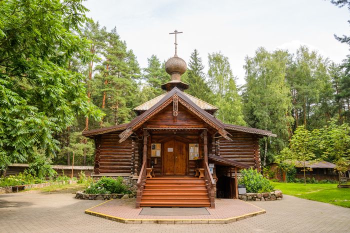 Дубна. Смоленская церковь