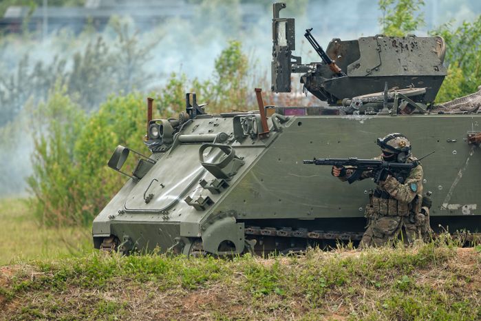 Реконструкция современных боевых действий в парке «Патриот» Одинцовского округа