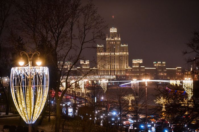 Новогодняя иллюминация в Москве