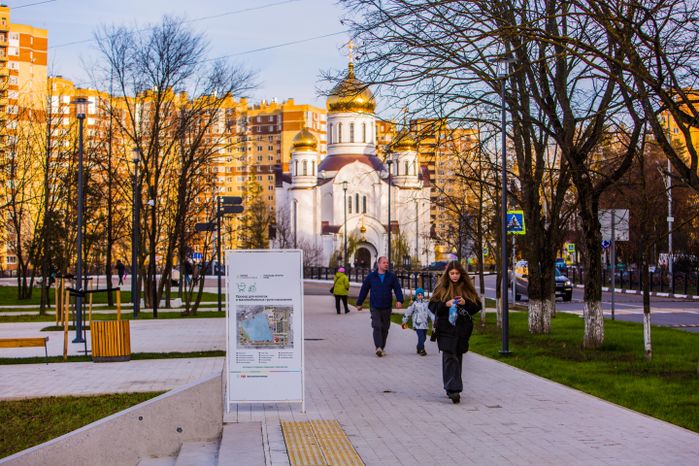 Благоустройство зоны отдыха у городского пруда в Краснознаменске