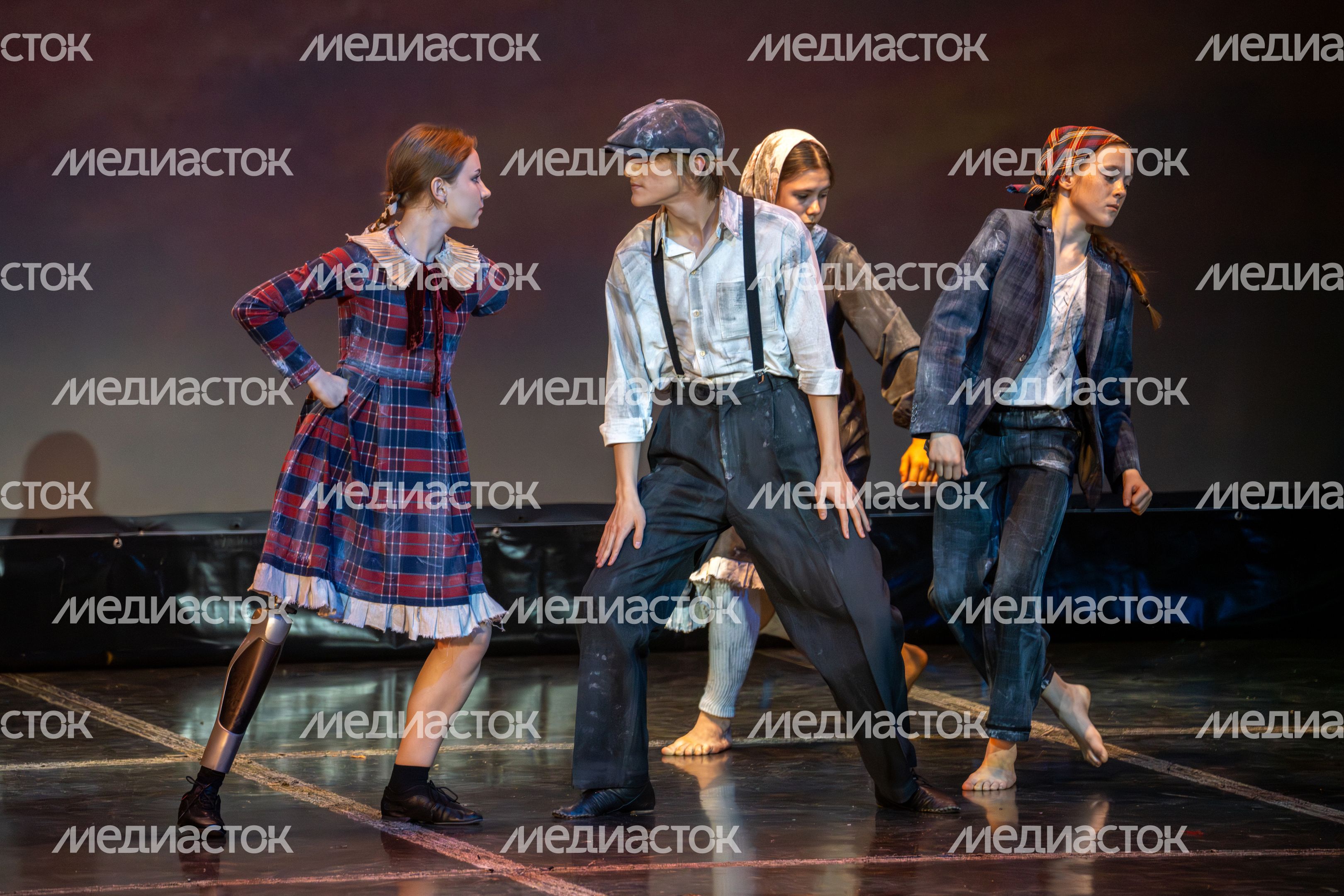 Гала-спектакль «Россия – душа моя» о русской культуре на сцене ДК «Подмосковье» в Красногорске Гала-спектакль «Россия – душа моя» о русской культуре на сцене ДК «Подмосковье» в Красногорске