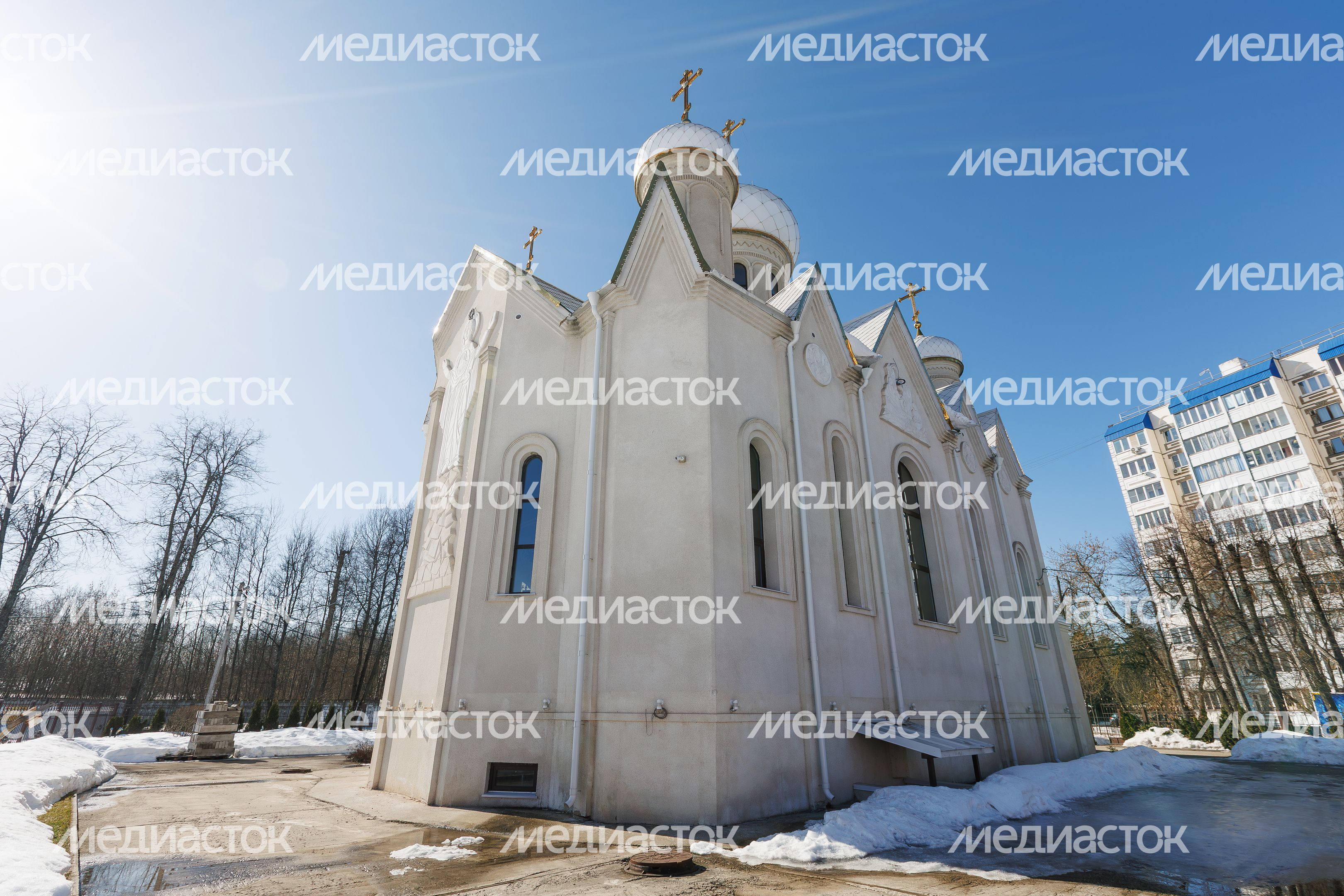 Церковь Успения Пресвятой Богородицы в поселке Челюскинский Пушкинского округа Церковь Успения Пресвятой Богородицы в поселке Челюскинский Пушкинского округа