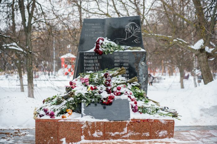 Памятник погибшим на войне в Афганистане и в Чечне