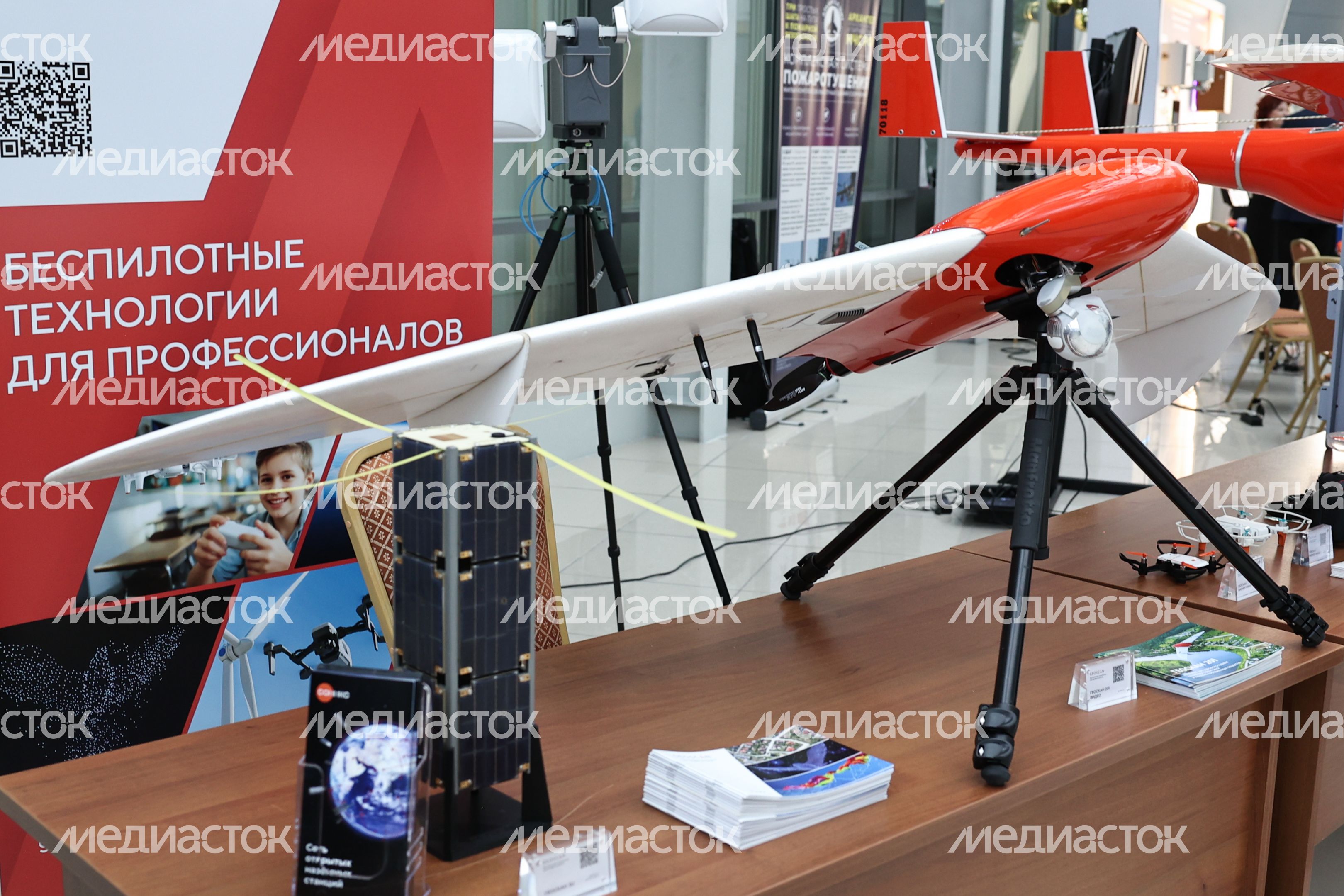 Выставка, приуроченная к 35-летию МЧС России Выставка, приуроченная к 35-летию МЧС России