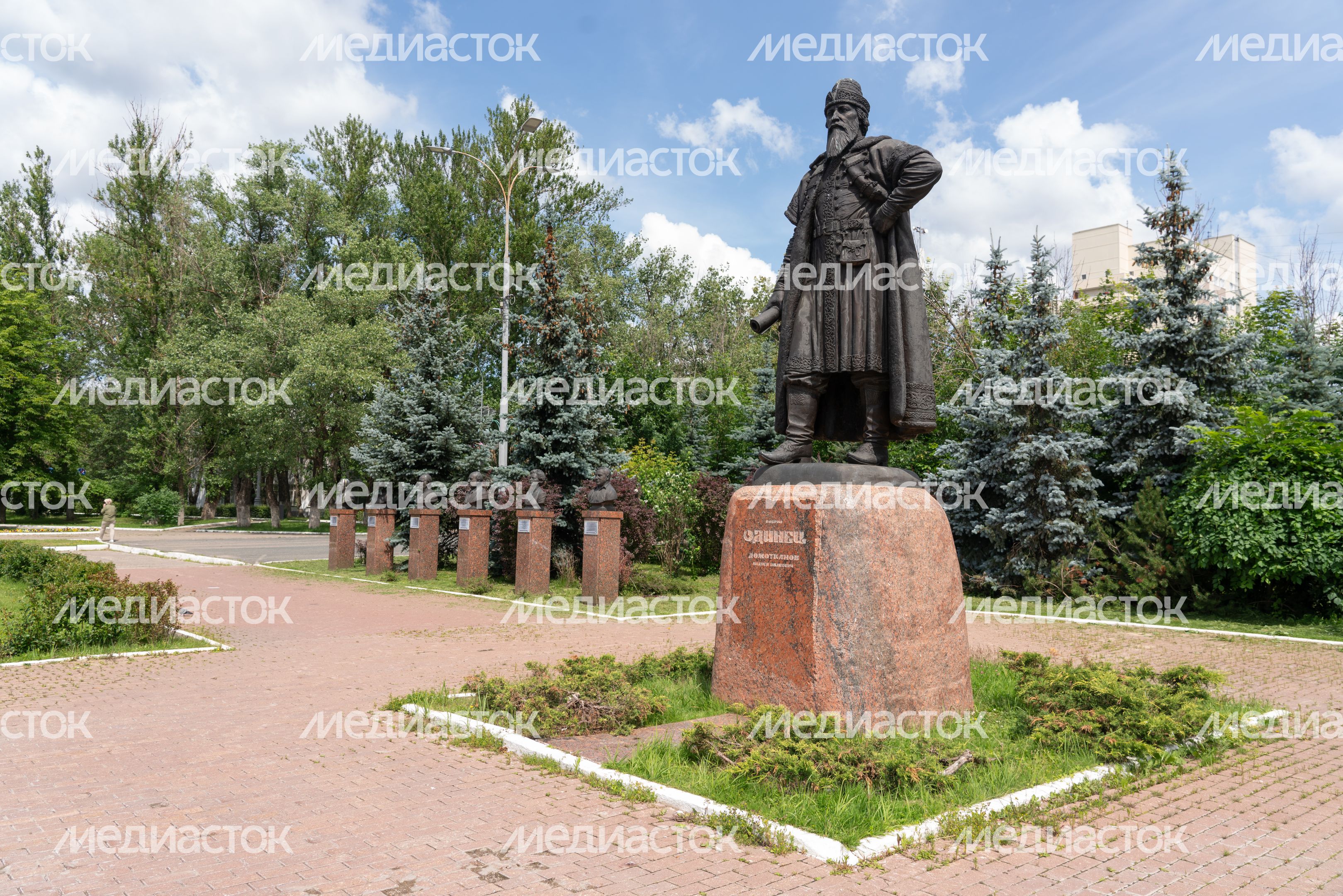Центральная площадь в городе Одинцово Центральная площадь в городе Одинцово
