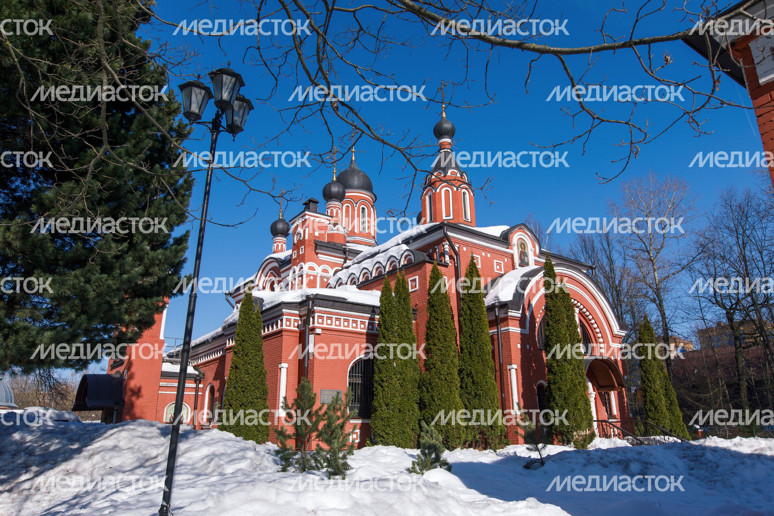 Химки. Троицкий храм