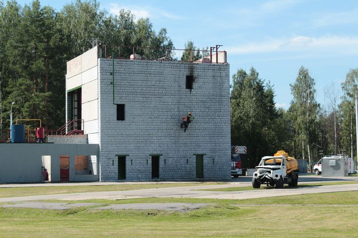Учения спасателей в Международном лагере USAR-2015 в Ногинске