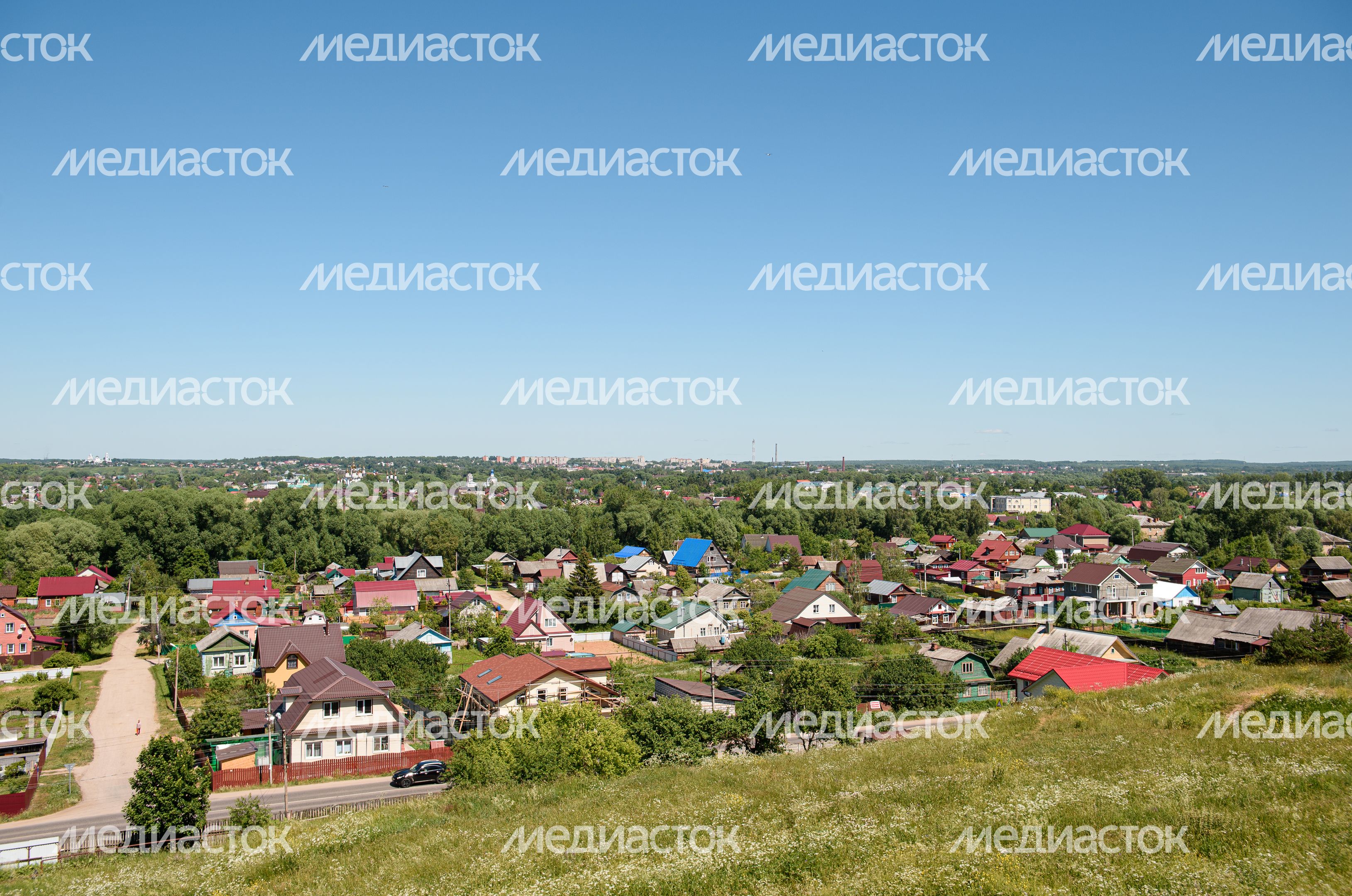 Летние виды Горицкого Успенского монастыря