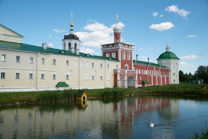 Дмитров. Николо-Пешношский мужской монастырь