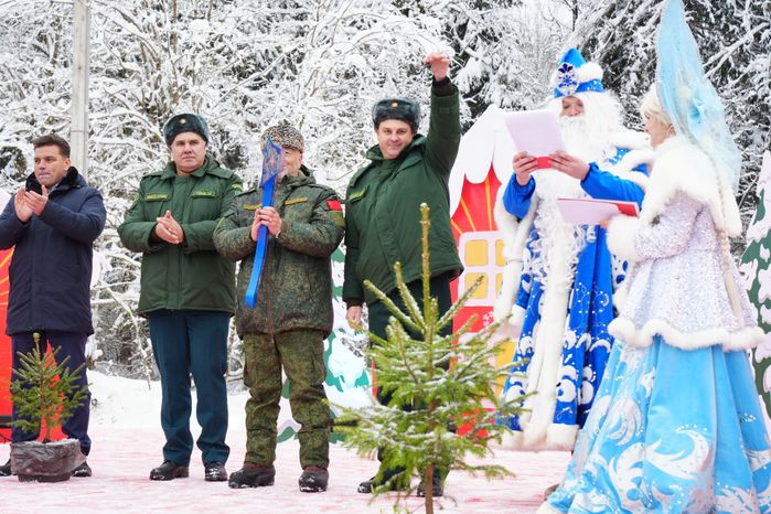 В Можайском городском округе спилили главную новогоднюю ель страны