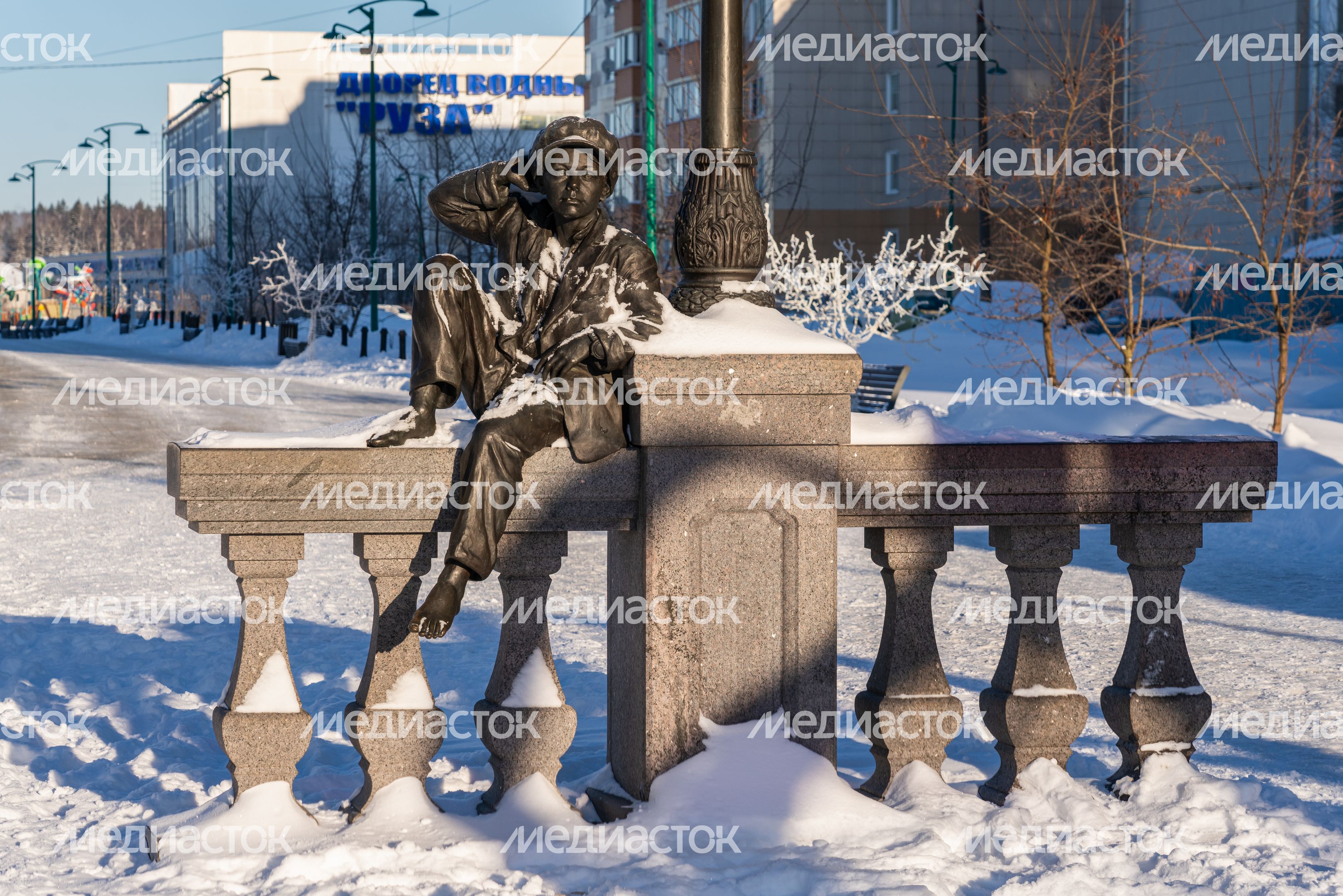 Памятник Мишке Карасю в Рузе