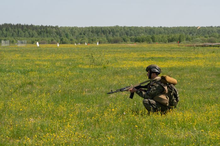 Военно-техническая игра "Арт-дуэль-2024" на аэродроме Волосово