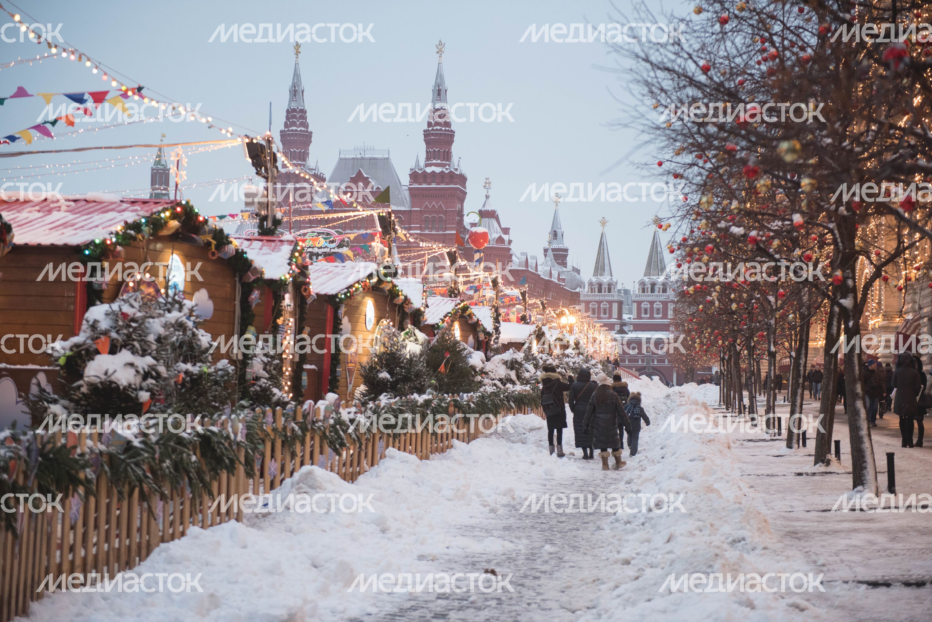 Спасская башня Кремля, 2 часть