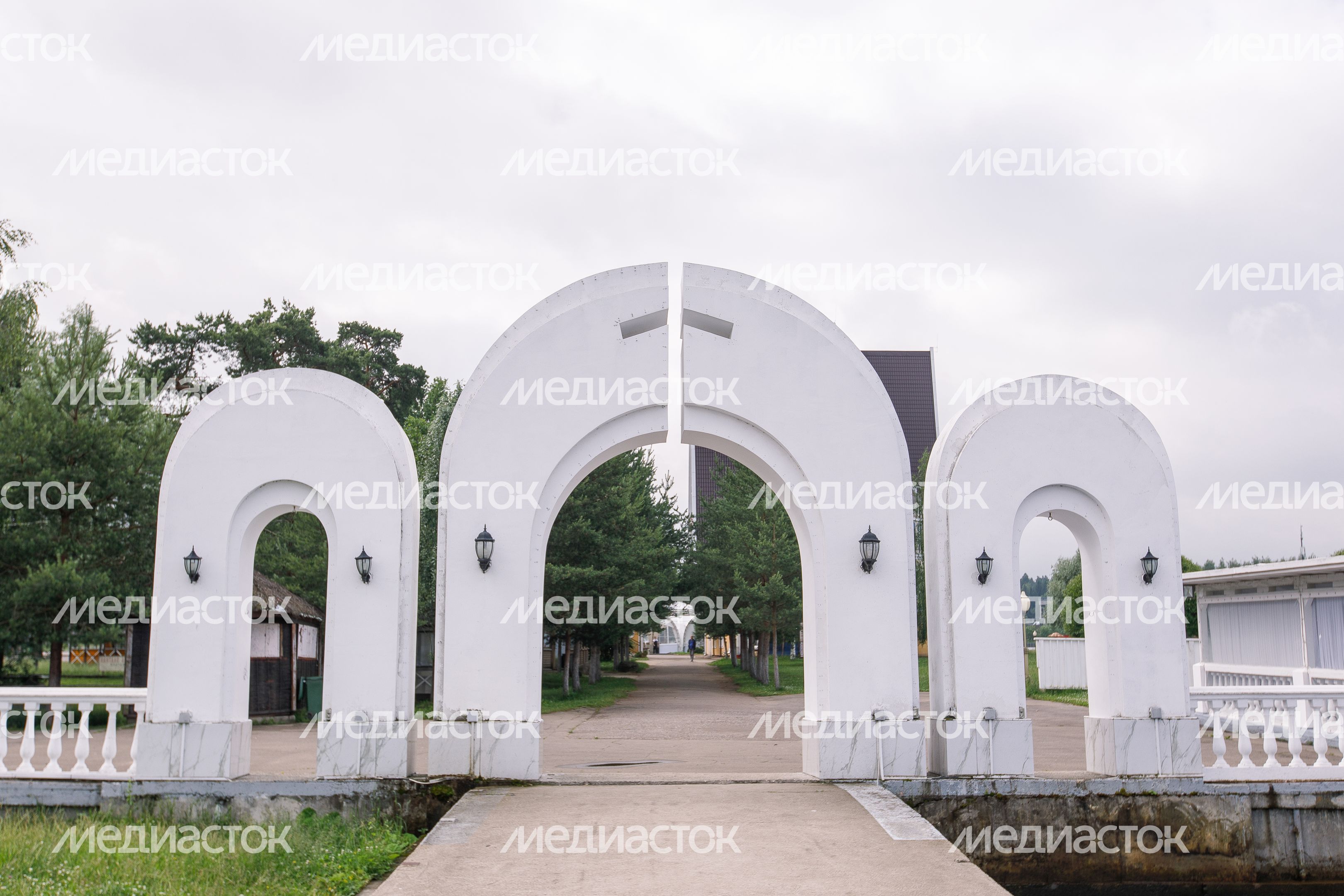 Пляж в селе Троицкое