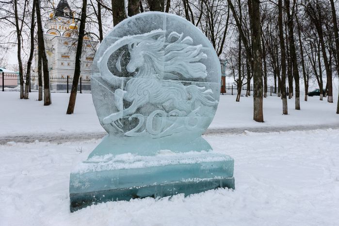 Ледяной городок на Исторической площади в Дмитрове