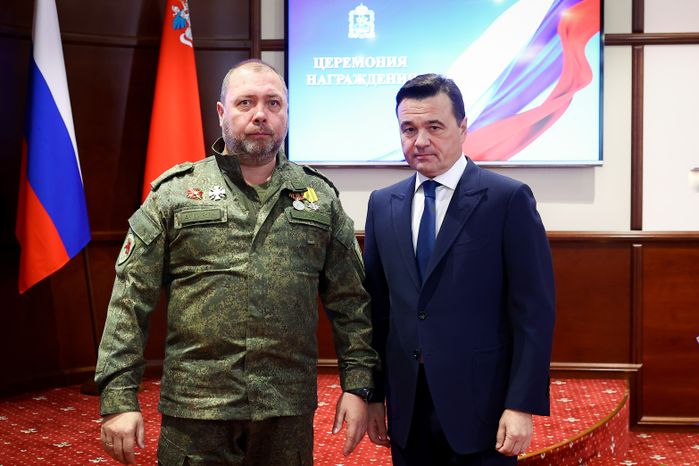Награждение добровольцев из отряда «БАРС» Губернатором Подмосковья