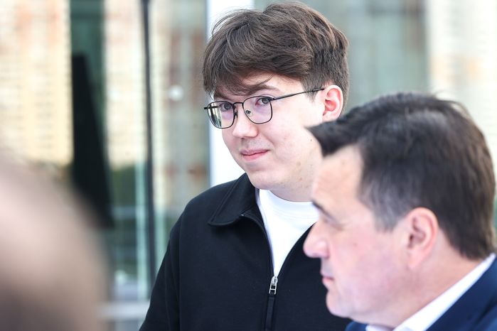 Андрей Воробьев поздравил телеканал «360» с 10-летним юбилеем