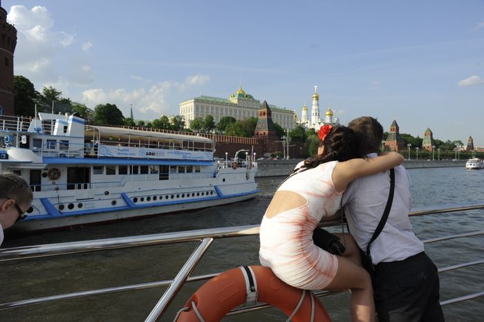 Прогулочный рейс на теплоходе по Москве-реке