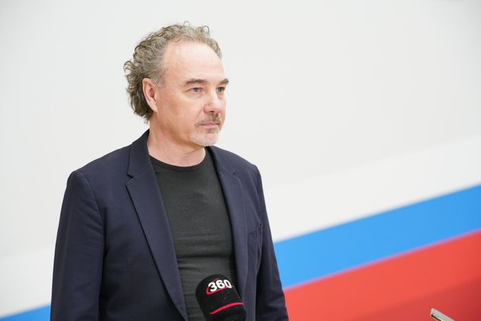 Алексей Поддубный "Джанго" выступил перед участниками форума
